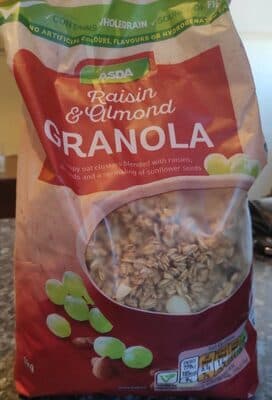 Raisin & almond granola