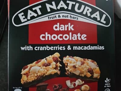 Eat Natural Dark Chocolate With Cranberries And Macadam