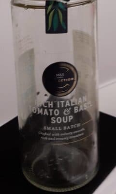 Rich Italian Tomato and Basil Soup