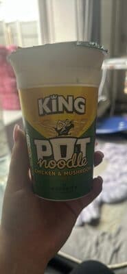 POT noodle Chicken & Mushroom flavour