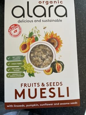 organic fruits & seeds muesli